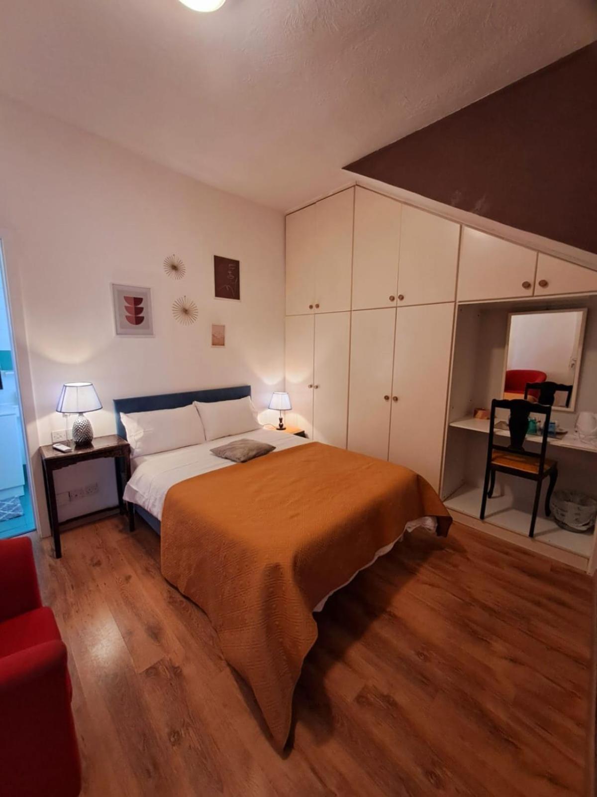 Rotas B Bed and Breakfast Saint Julian's Εξωτερικό φωτογραφία